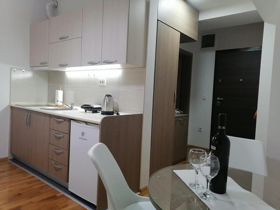 Cosmopolit Apartments Ohrida Exterior foto